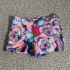 NWT-  Lilly Pulitzer Shorts Size 2